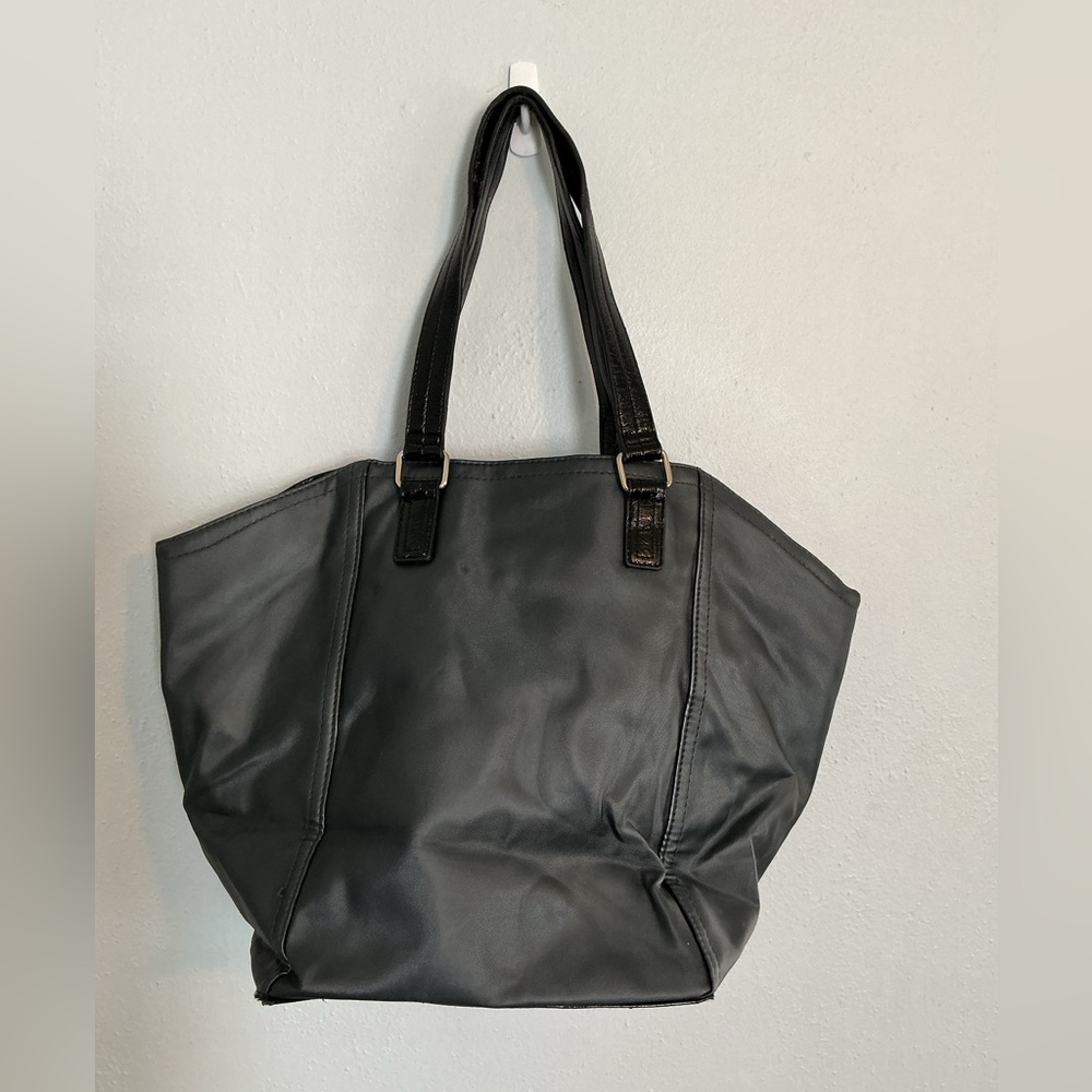 Victoria Secrets Gray Woman’s Tote Bag.